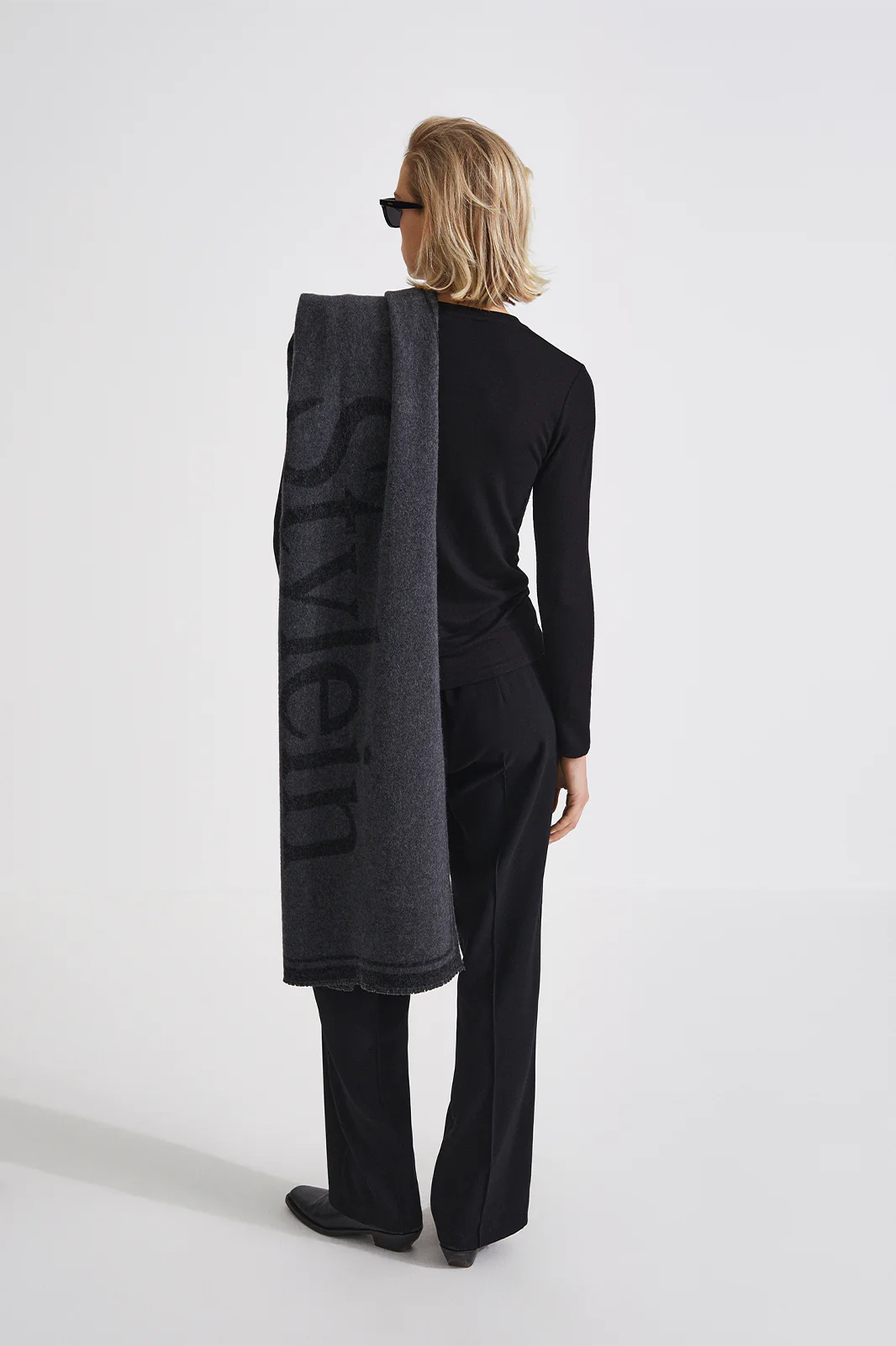 Thalia Scarf - Dark Grey