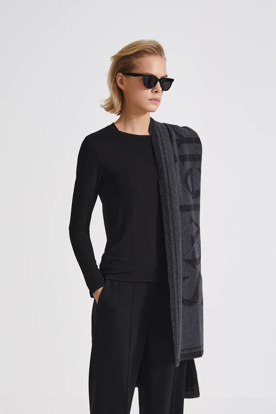 Thalia Scarf - Dark Grey