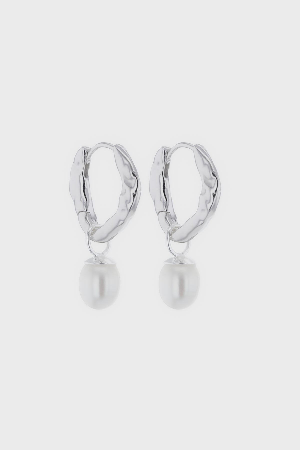 The Pearl Charm - Silver