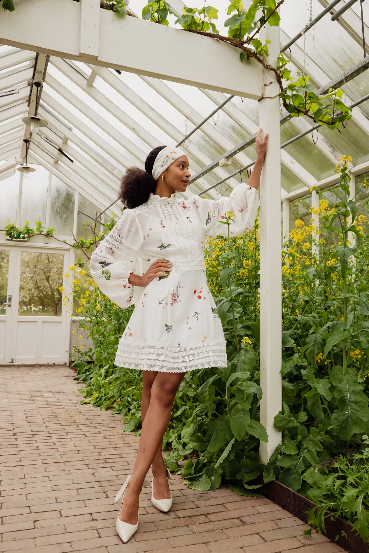 Aliah Garden Dress - White Garden