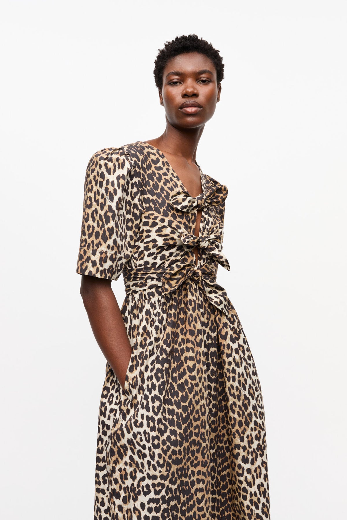 GANNI Printed Cotton Tie Strap Midiklänning - Leopard