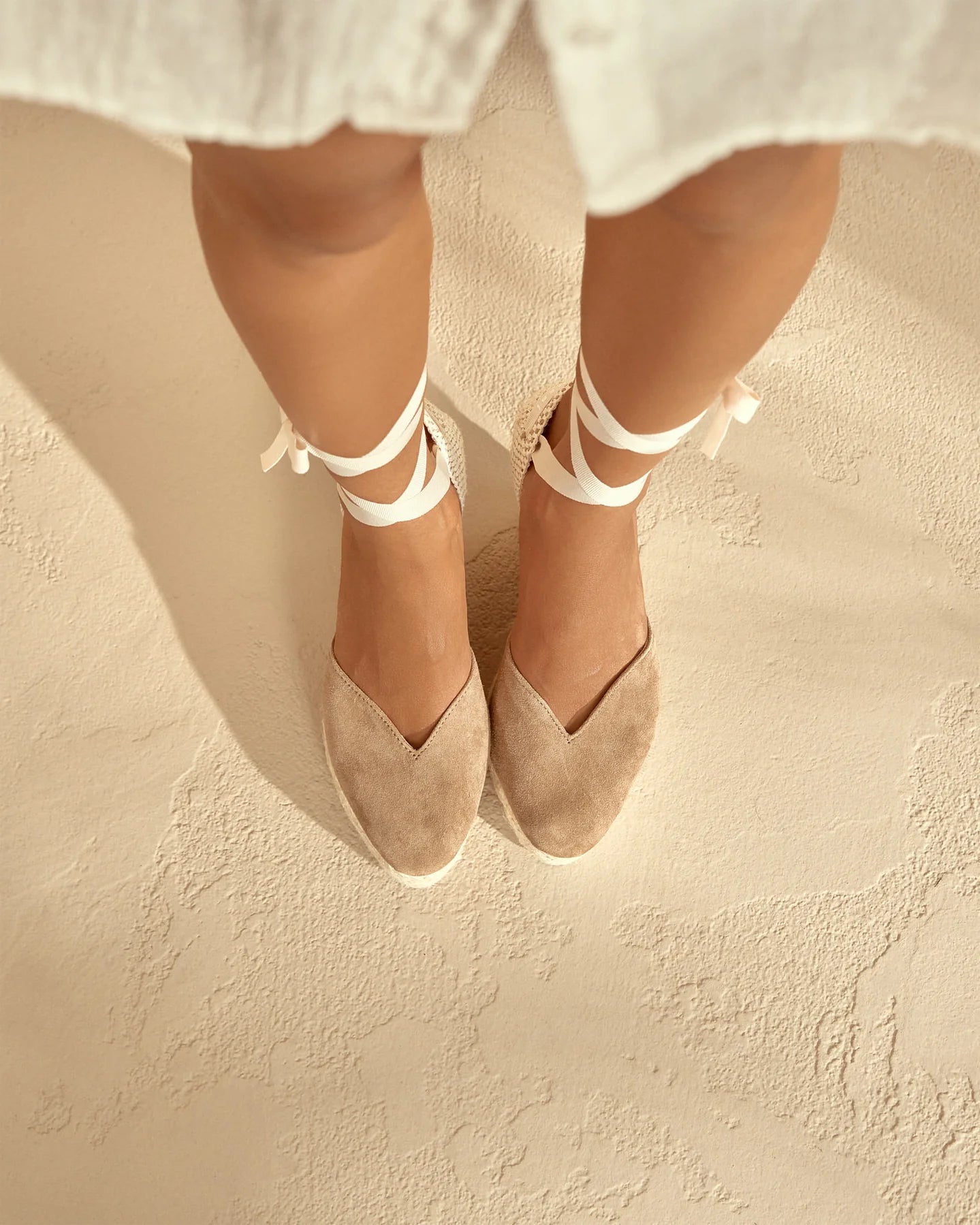 Hamptons Heart-Shaped - Vintage Taupe