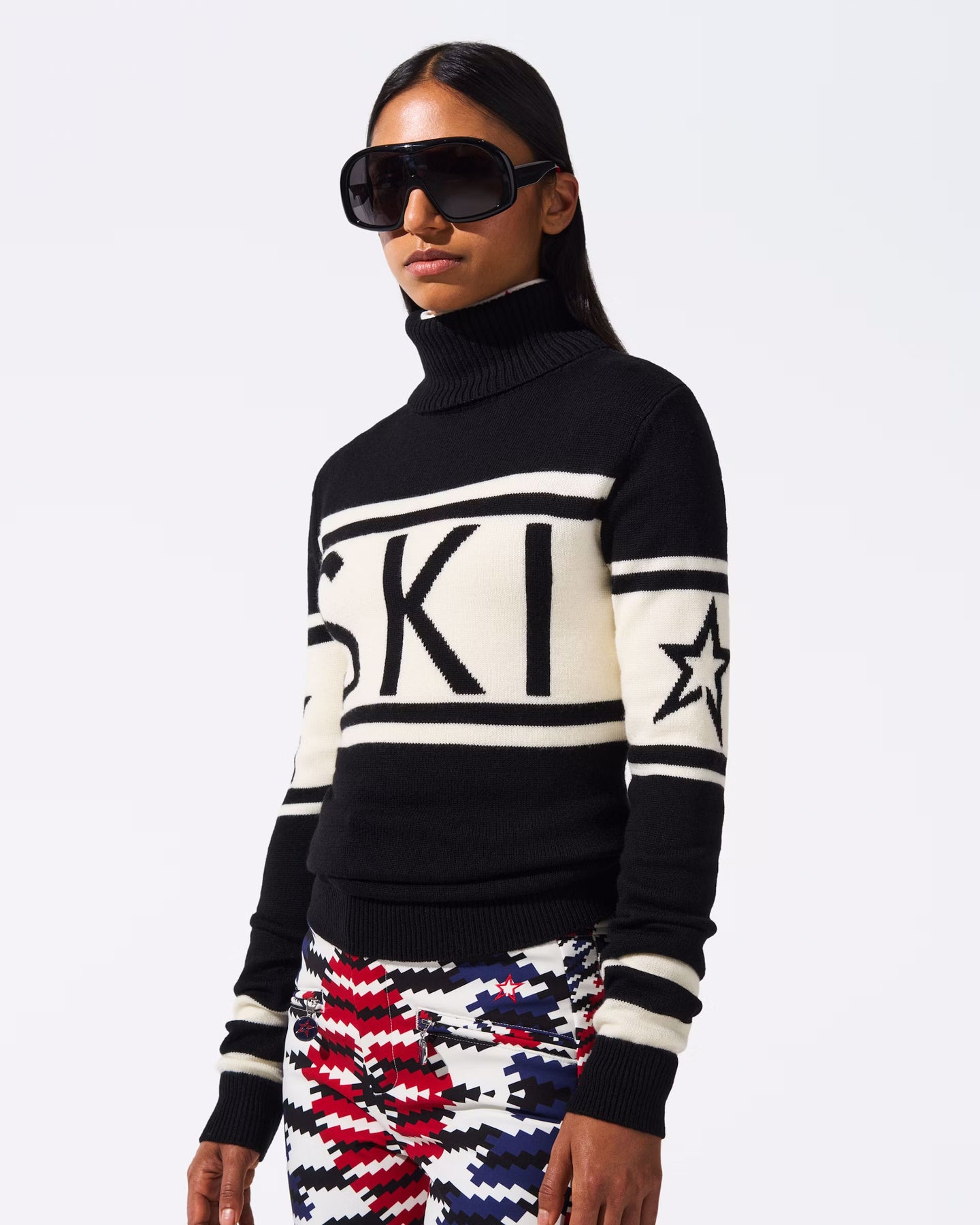 Schild Sweater - Svart