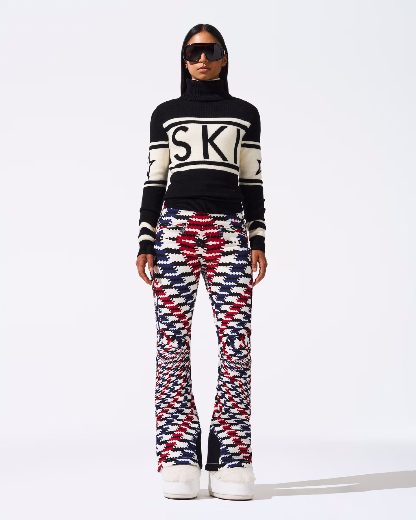 Schild Sweater - Svart
