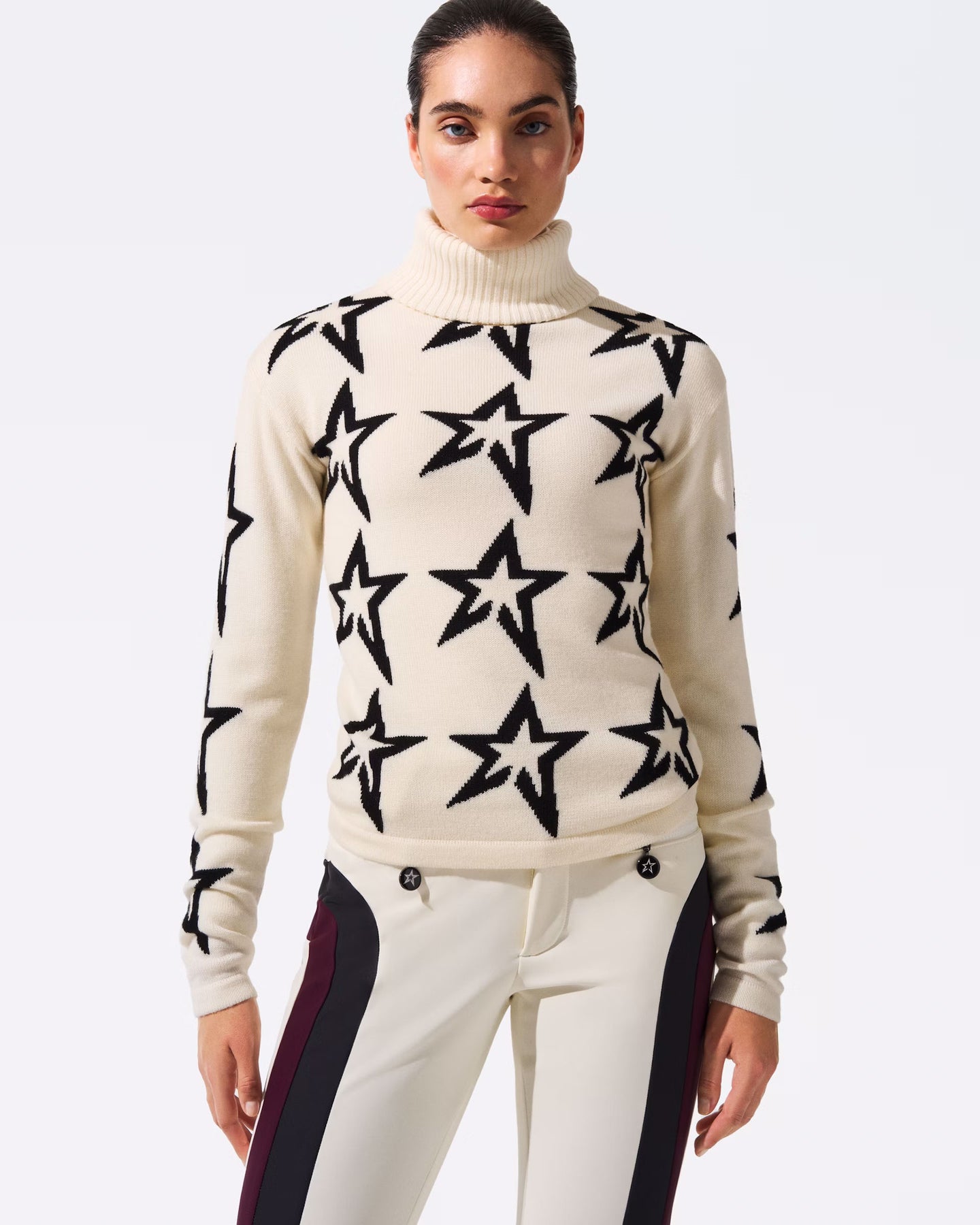 Star Dust Sweater - Snow White/Black Star