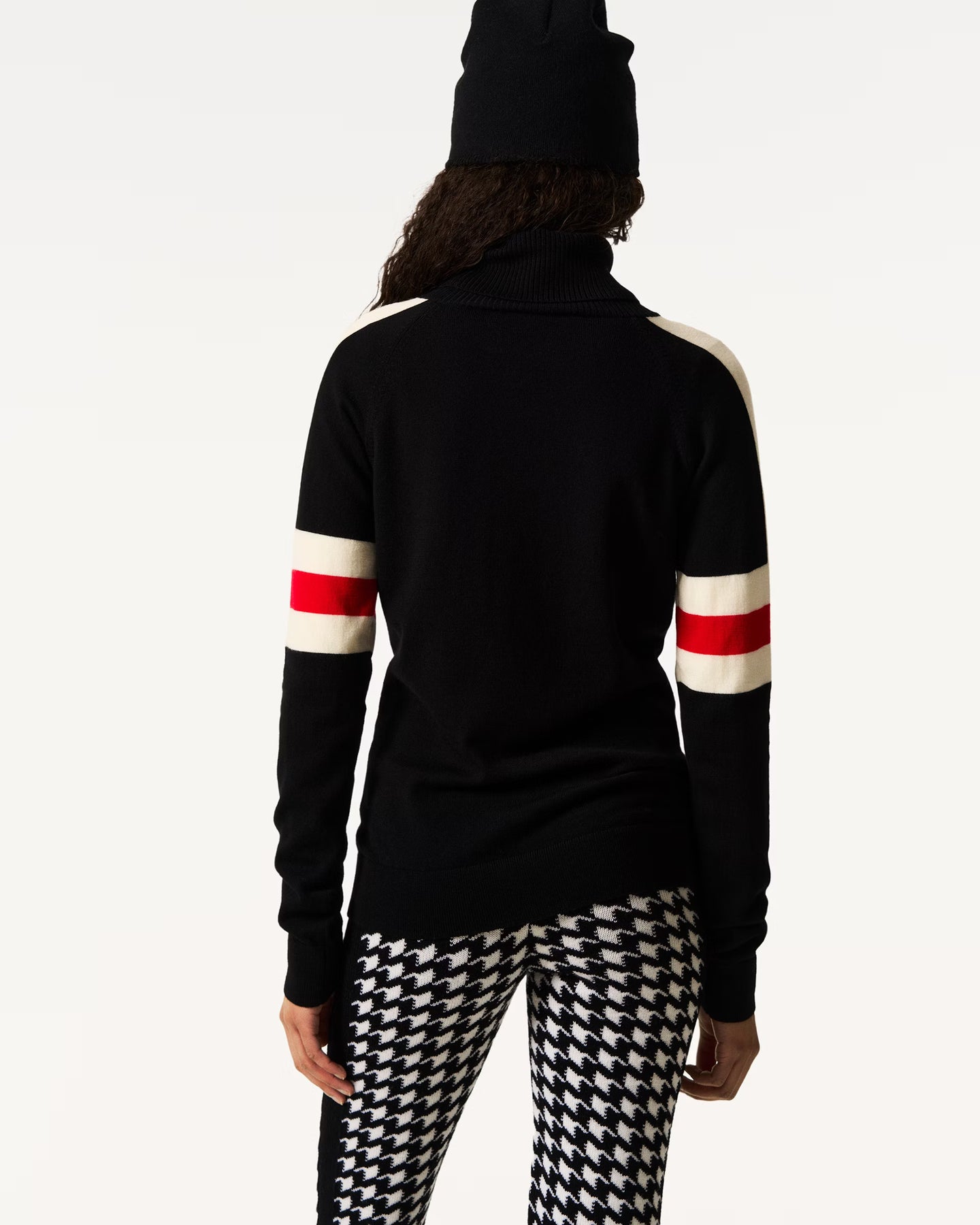 Neve Wool Sweater - Svart