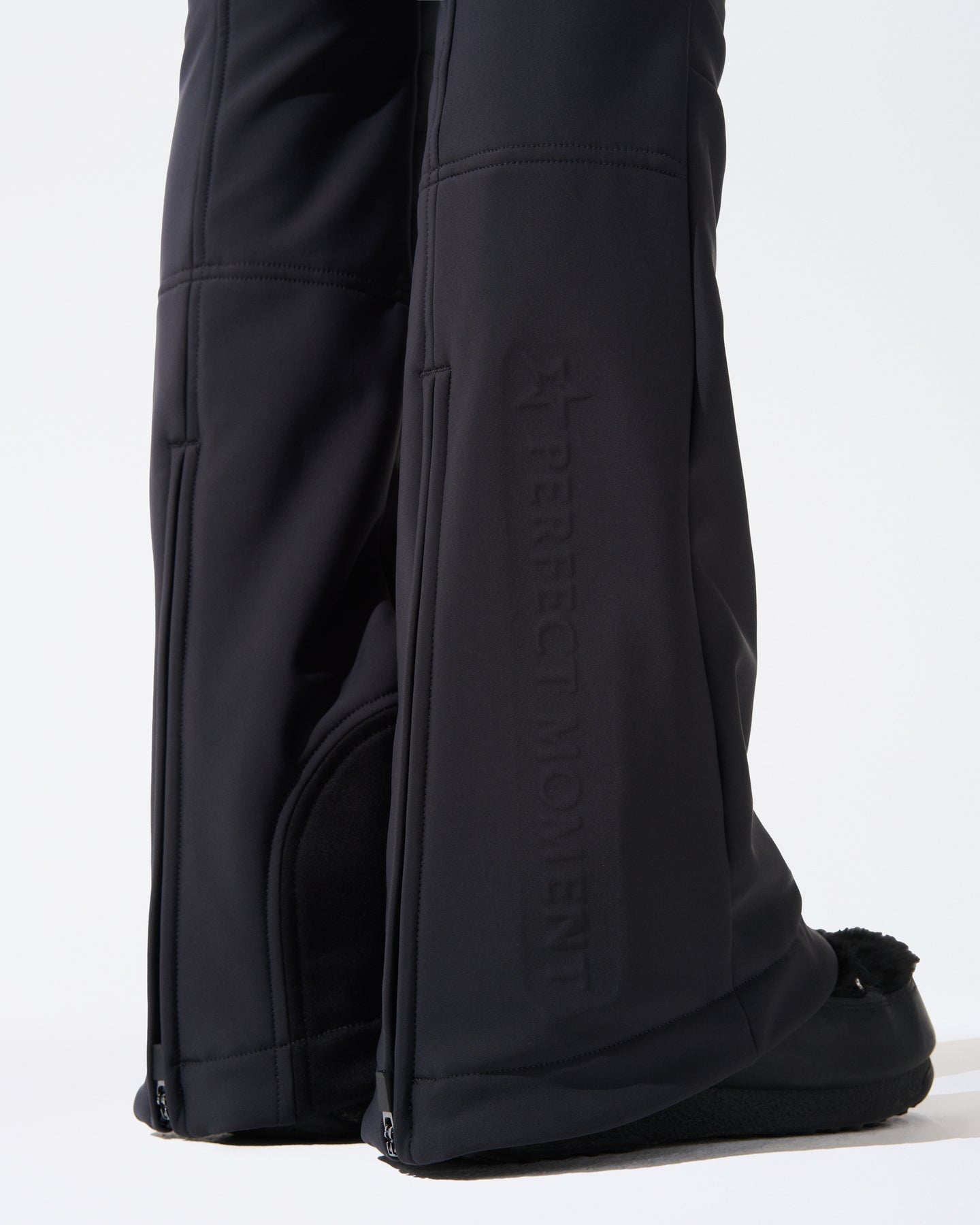 Aurora High Waist Flare Pant - Svart