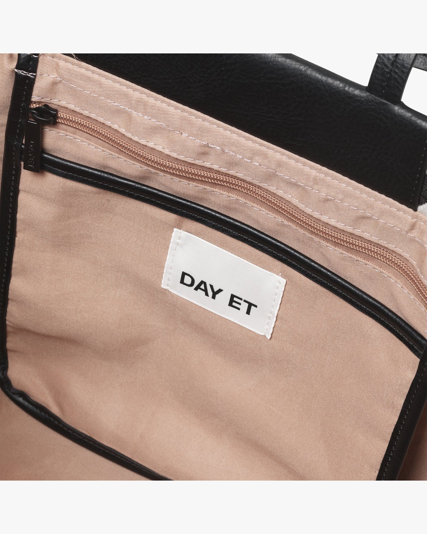 Day Zebra Bag - Black