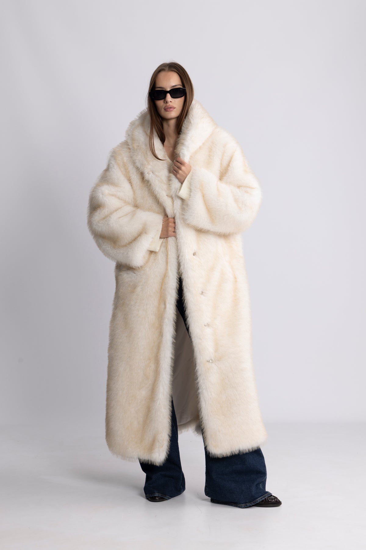 Astrid Faux Fur Coat - Creme