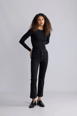 Malena R - Dark Black