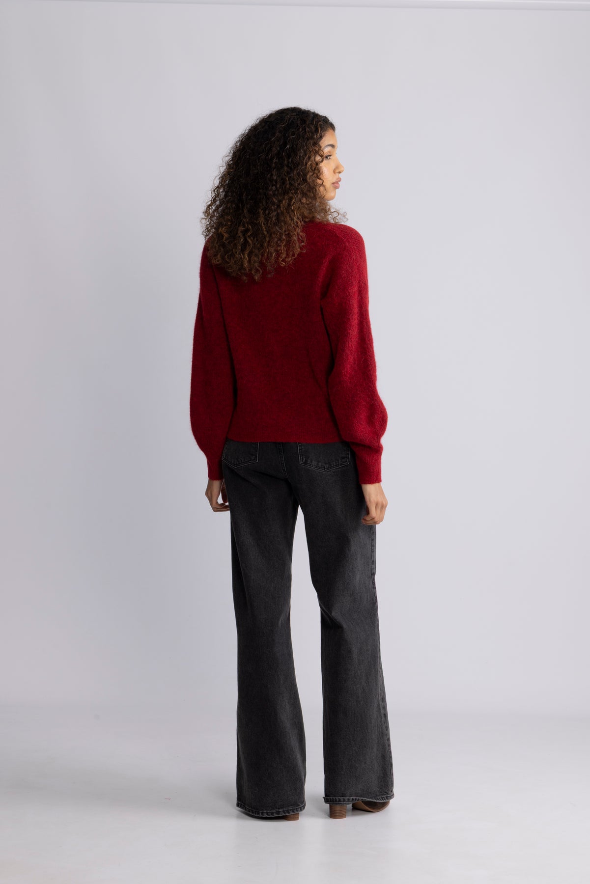 Thora V-Neck Knit Cardigan - Rhythmic Red