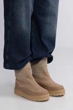 Tag Boot - Golden Beige