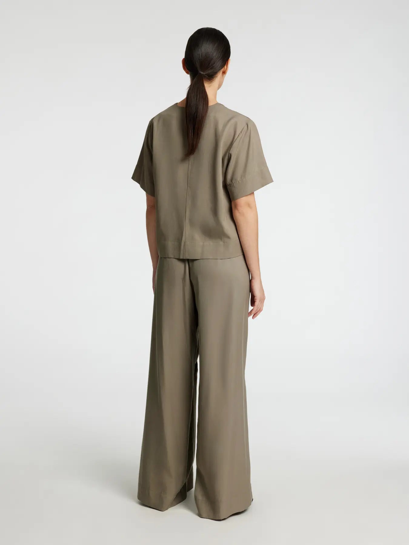 Natuk 2/4 Boxy Tie Top B - Vetiver