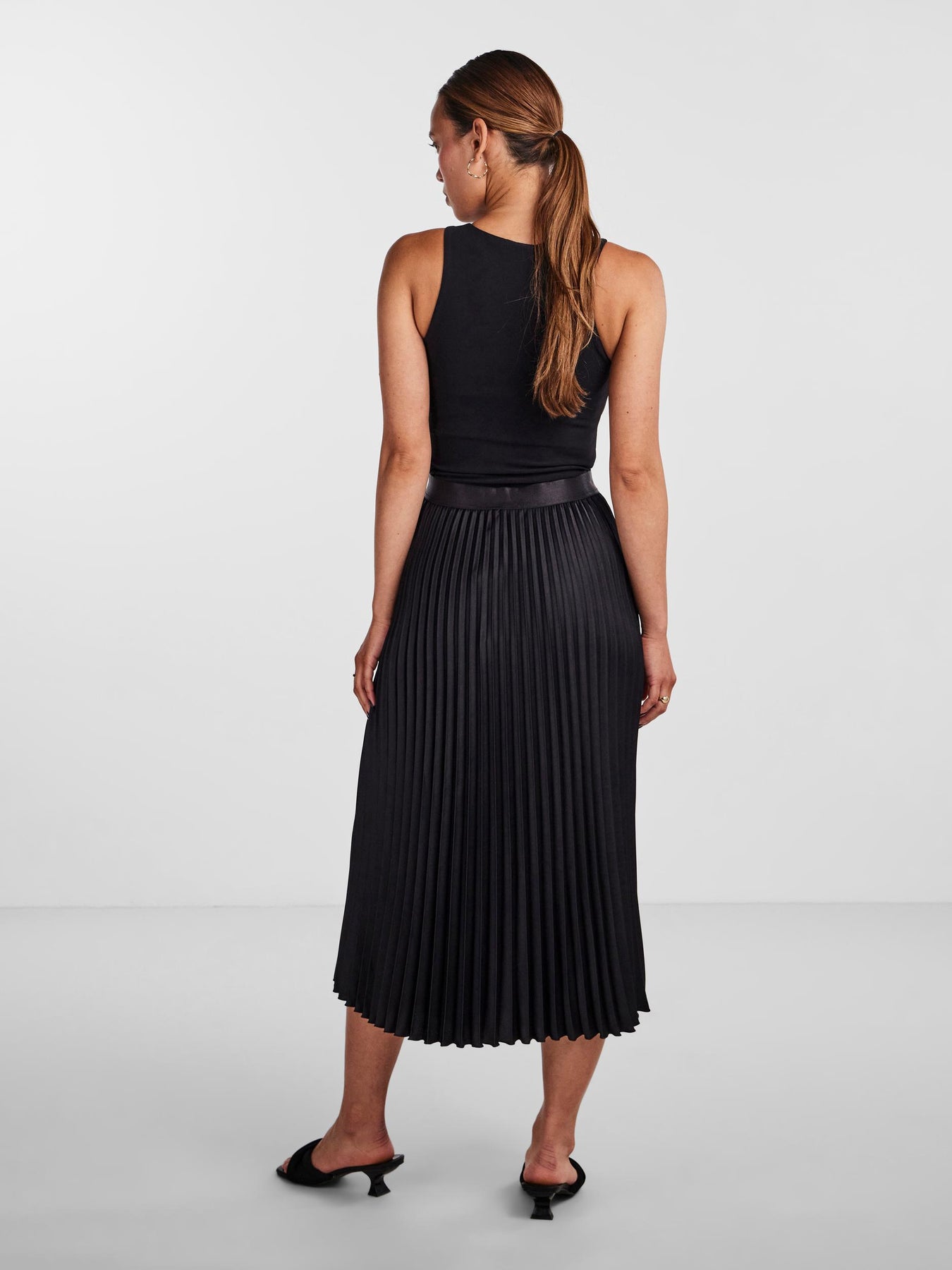 Yasceline HW Midikjol - Svart