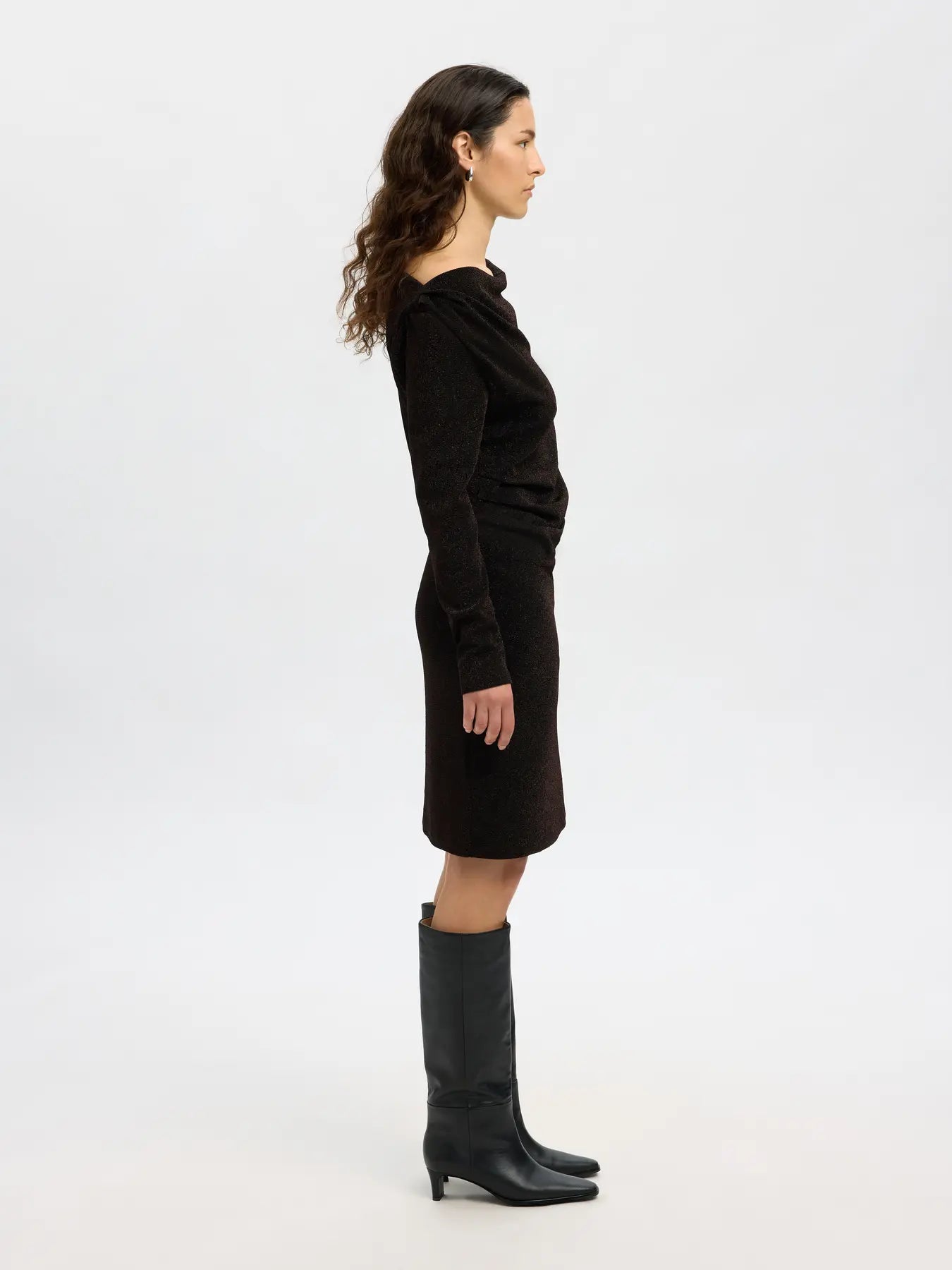 Anja Ls Slim Short Dress - Delicioso
