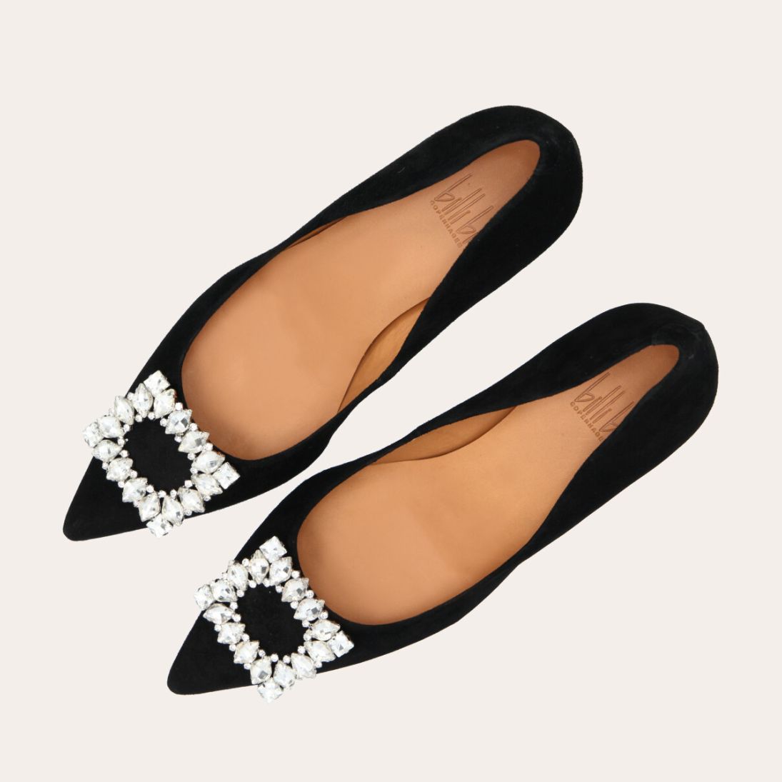 A5624 - Black Suede