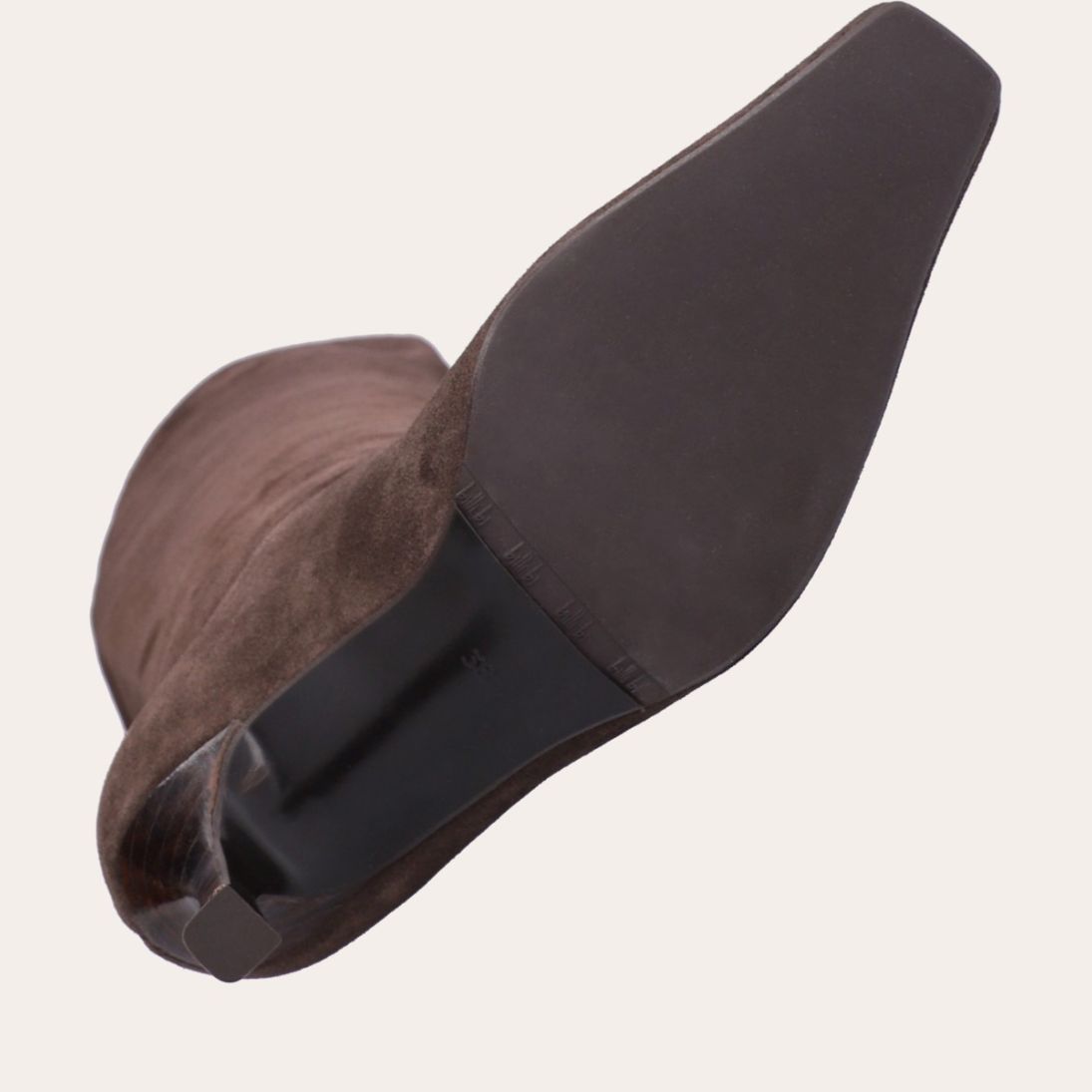 Knähöga stövlar