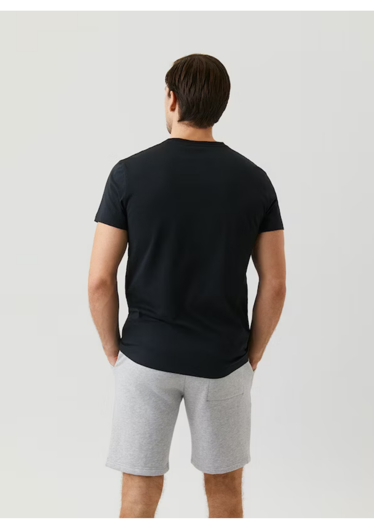 Centre T-Shirt - Black Beauty