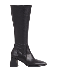 5602 Hedda - Black
