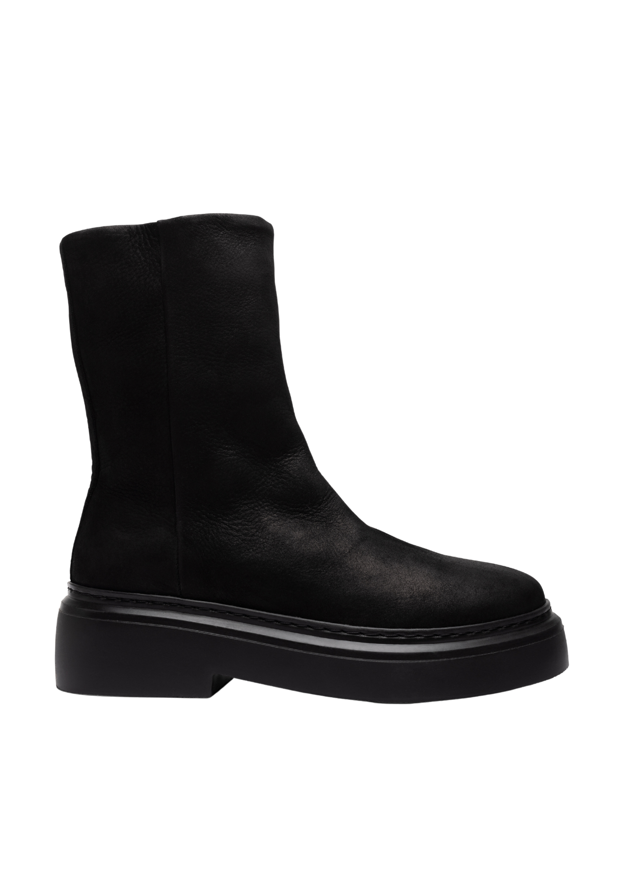 Logan Nubuck - Black