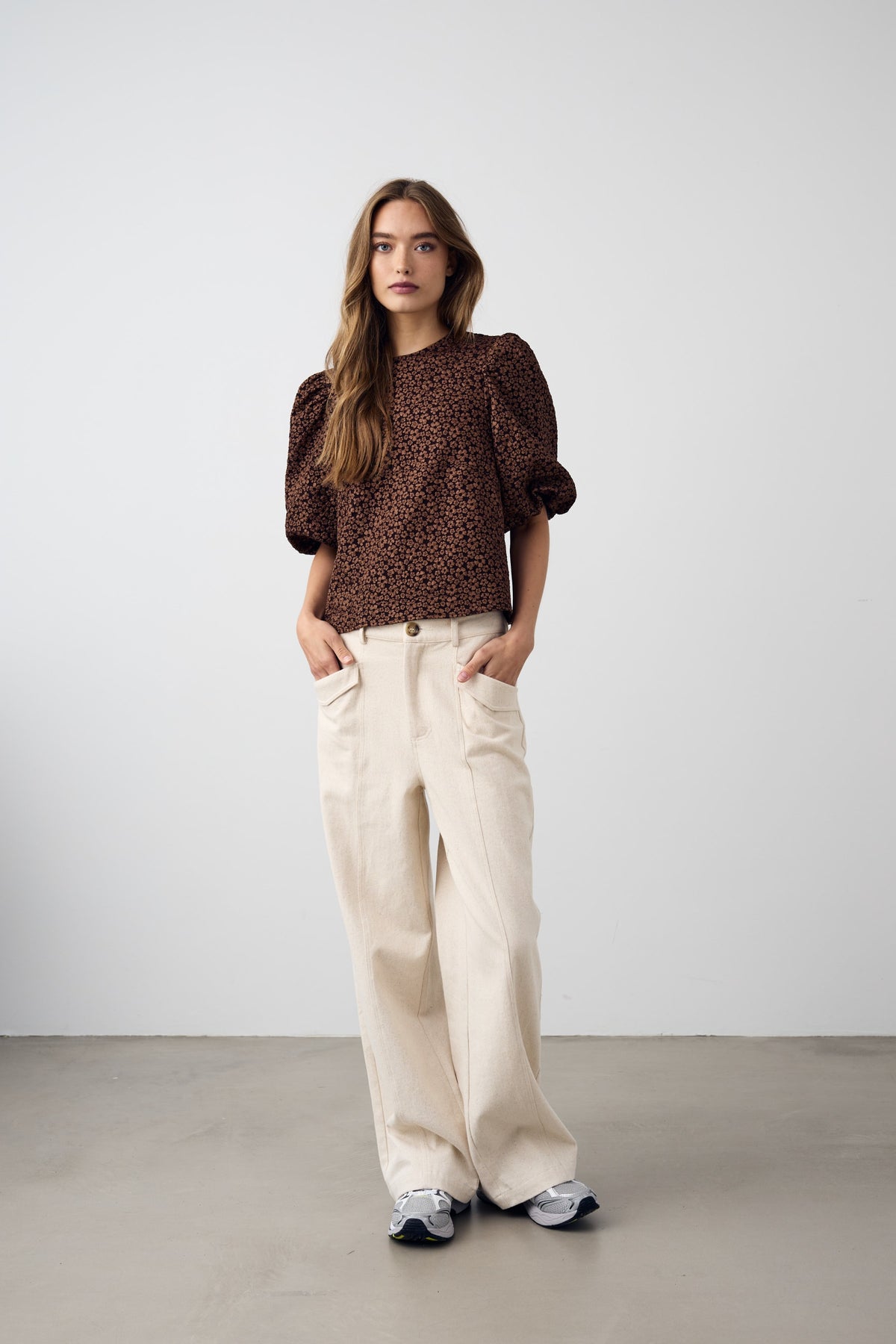 Shelly Blouse - Chocolate