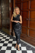 Miraic Mesh Dress - Svart Blomma