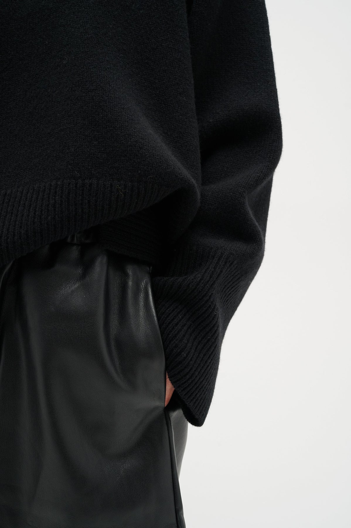 JaxyIW Turtleneck Refined - Black