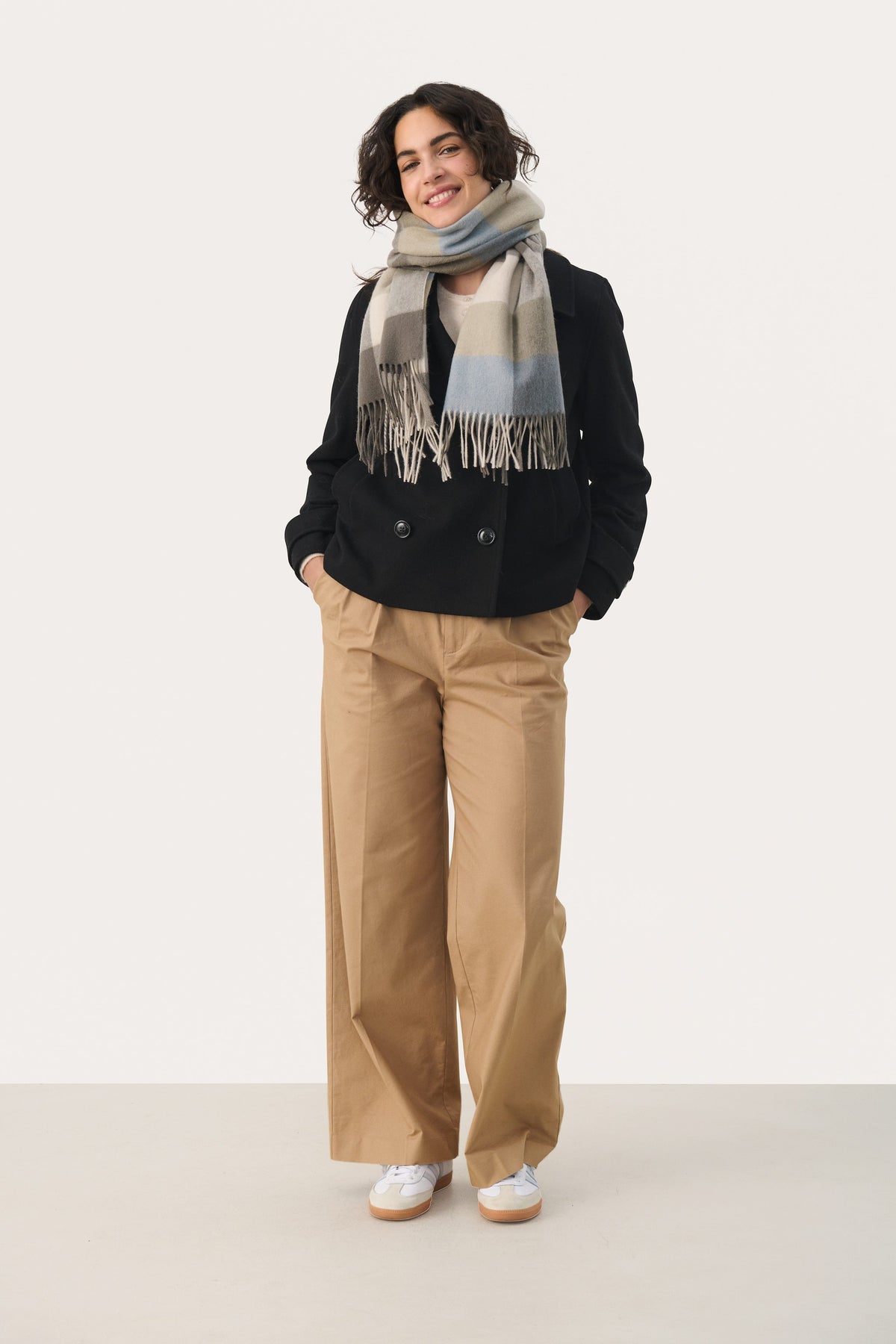 LillianPW OTW - Black