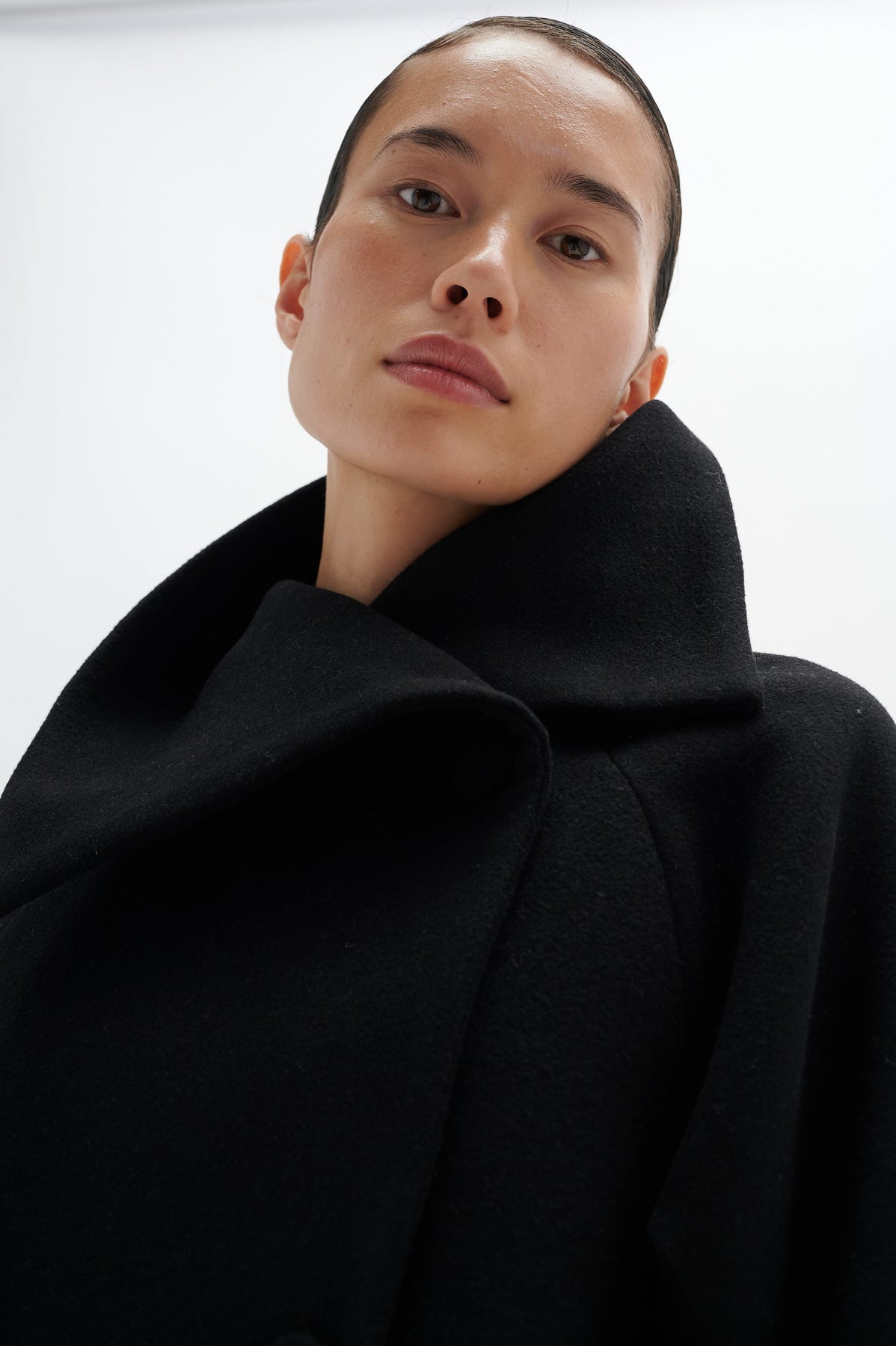 PerryIW Short Coat - Black