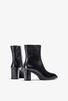 Lebit - Black