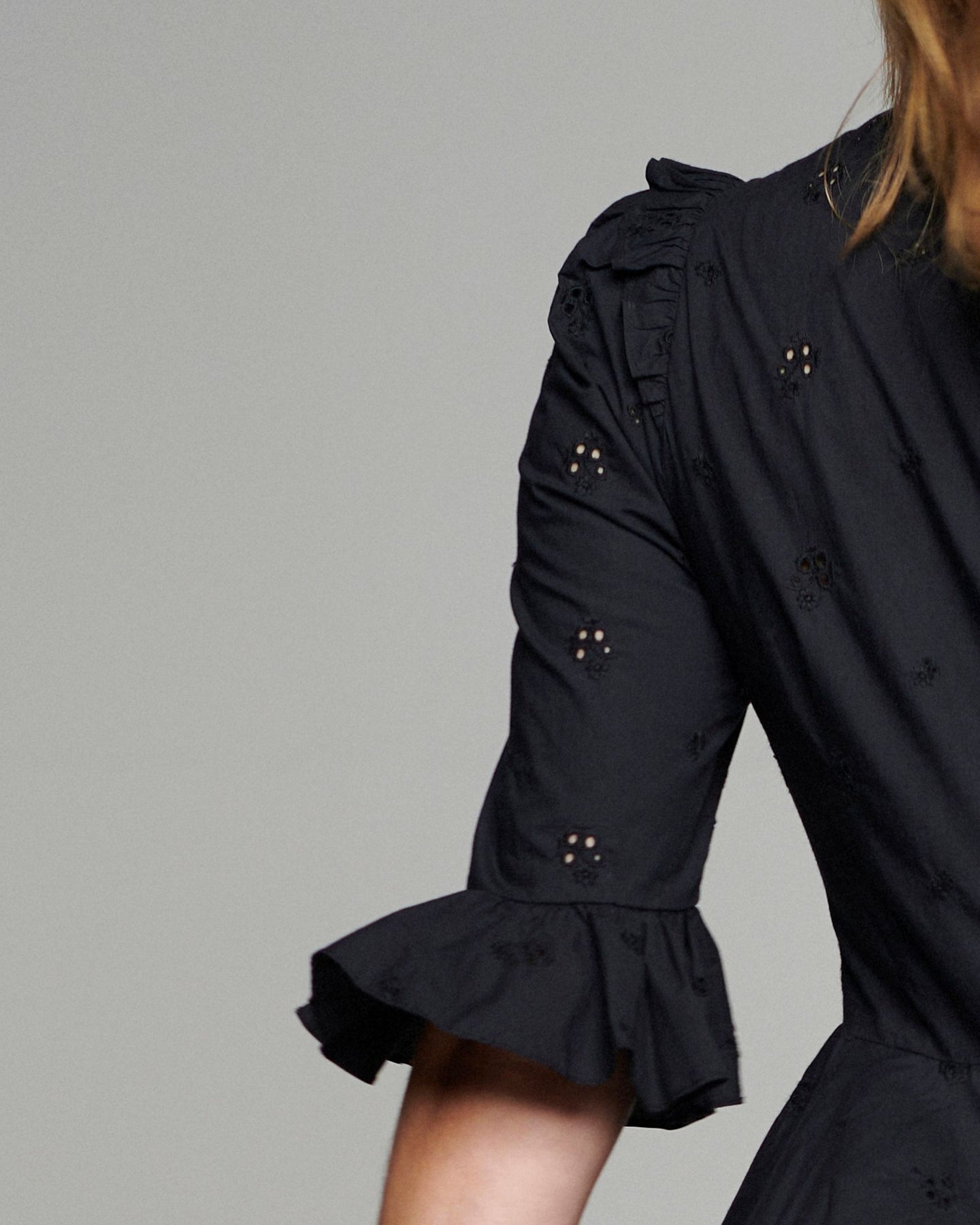 Hemingway - Black