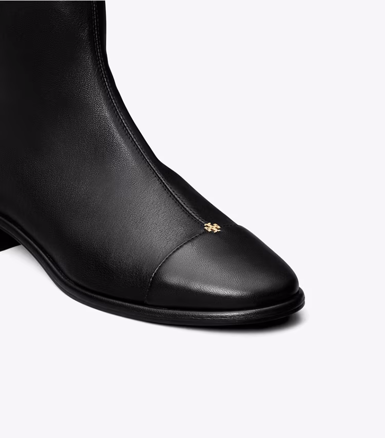 Cap-Toe Flat Ankle Boot - Perfect Black