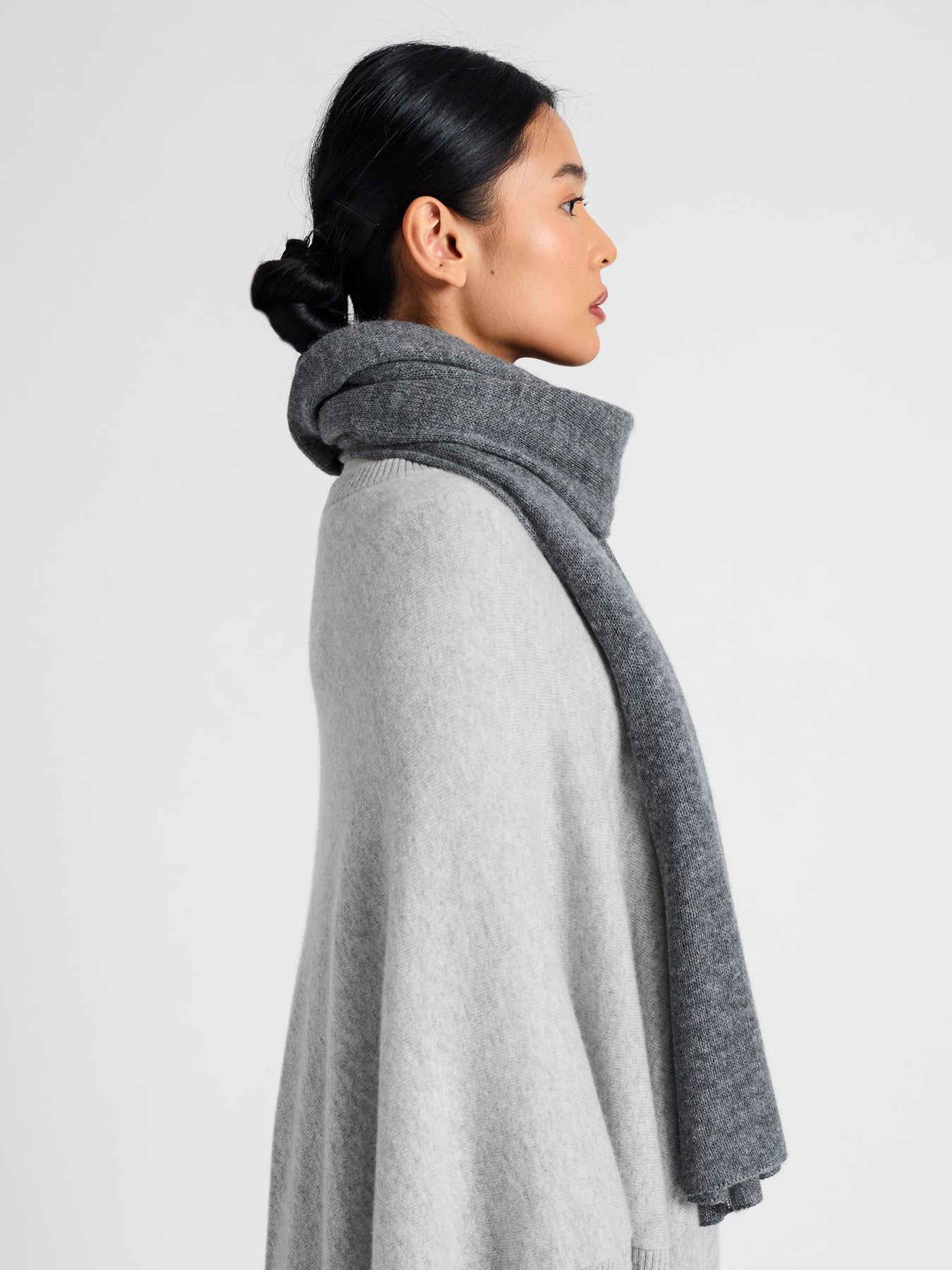 Cashmere Scarf  "Flow" - Dark Grey