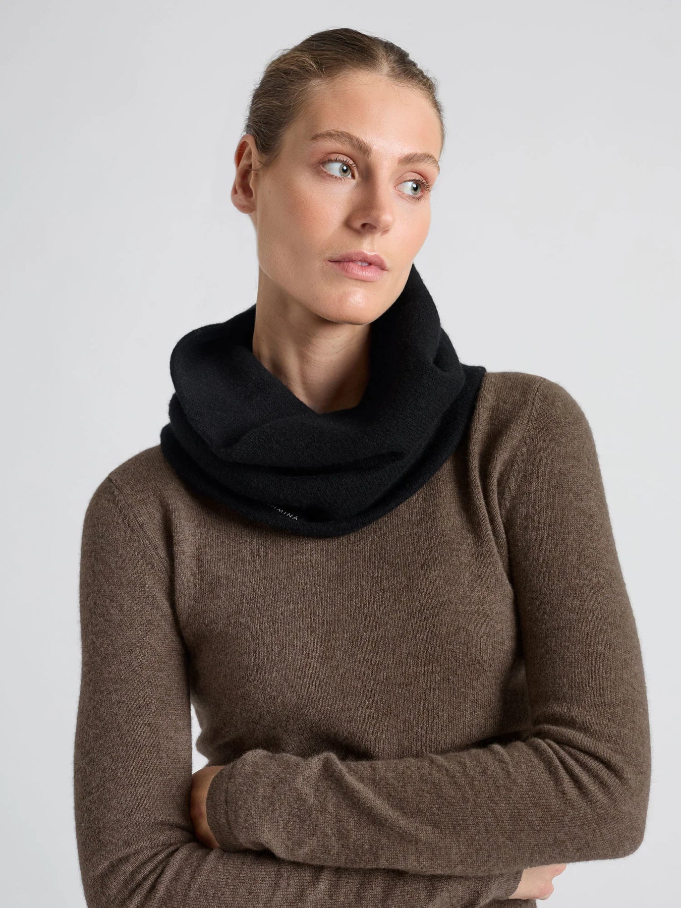 Cashmere Snood "Eydis" - Svart