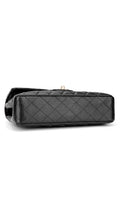 Chanel Classic Double Flap Bag Caviar Medium - Svart