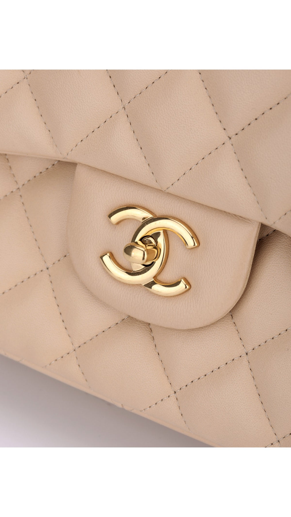 Chanel Classic Double Flap Bag Jumbo - Beige