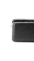Chanel Classic Double Flap Bag Medium - Svart