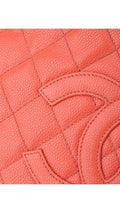 Chanel Axelväska CC-Logo - Korallröd