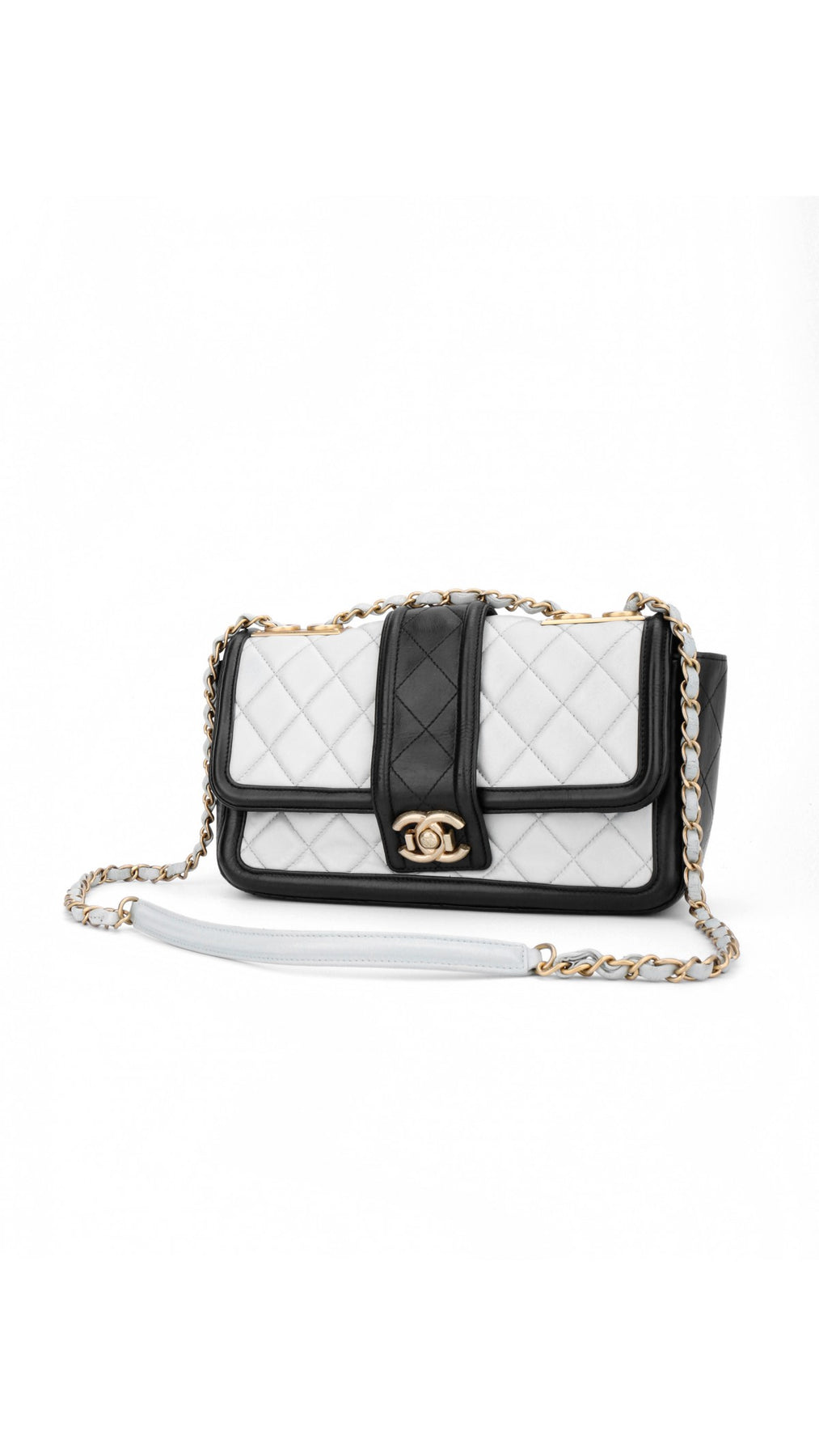 Chanel Single Flap Axelväska - Ljusblå/Svart