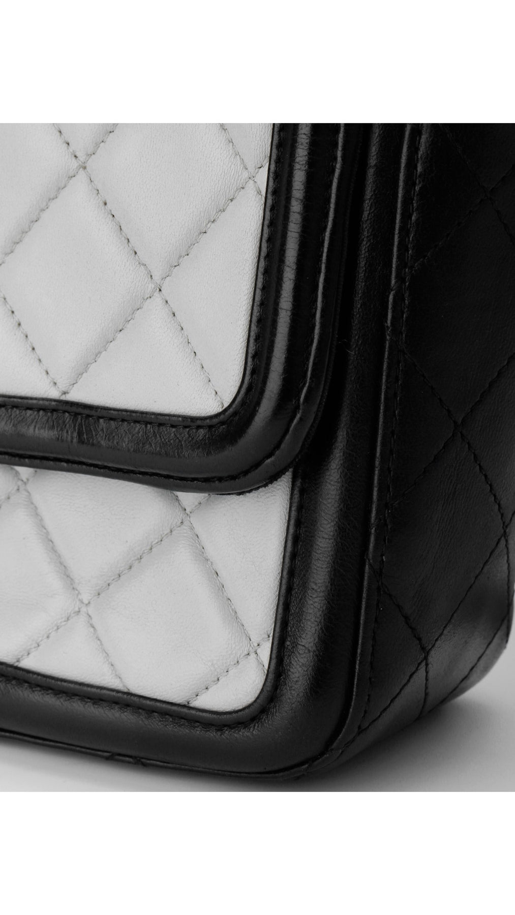 Chanel Single Flap Axelväska - Ljusblå/Svart
