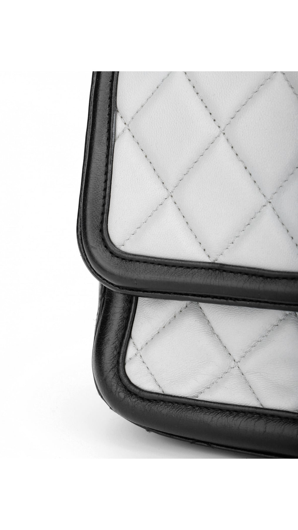 Chanel Single Flap Axelväska - Ljusblå/Svart