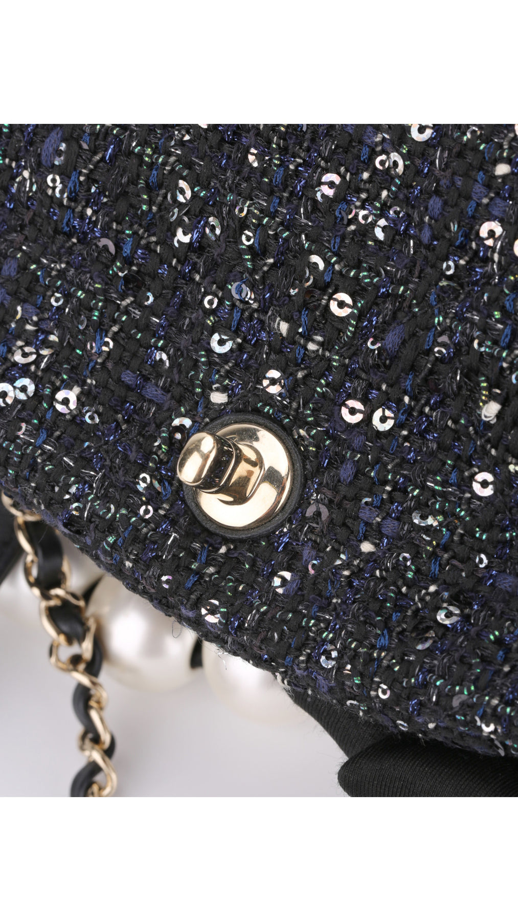 Chanel Tweed Pearl Single Flap Bag Mini - Svart