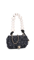 Chanel Tweed Pearl Single Flap Bag Mini - Svart