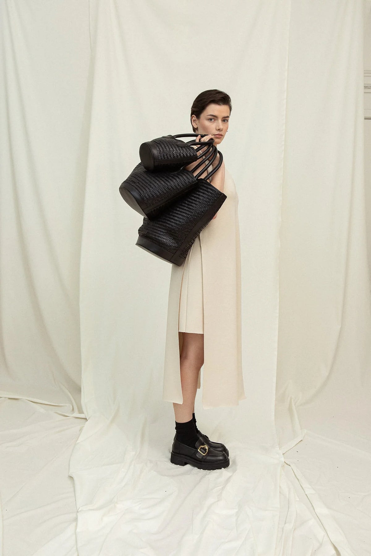 Sandhi L - Black Twill