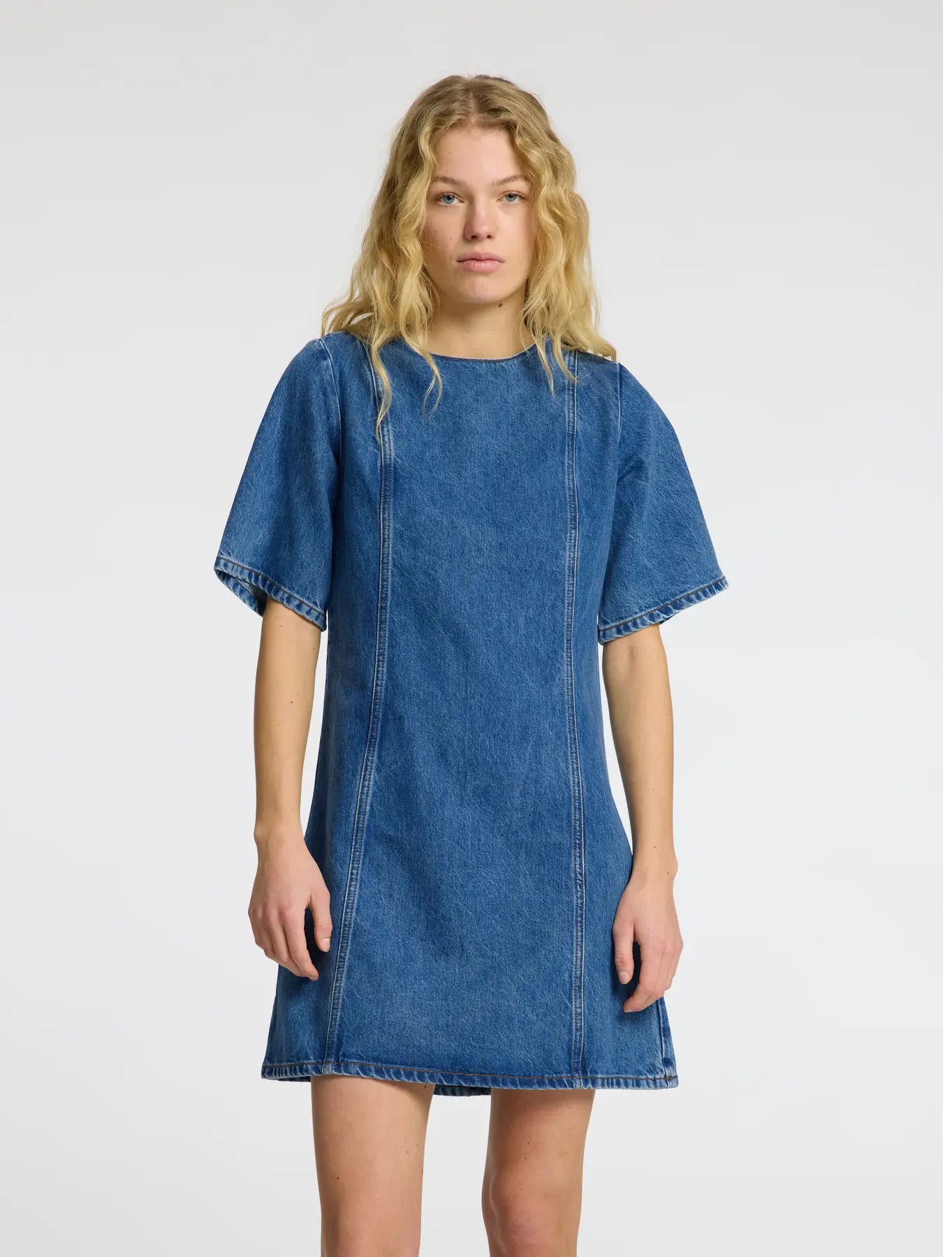 Rie 2/4 Short Dress - Medium Blue Denim