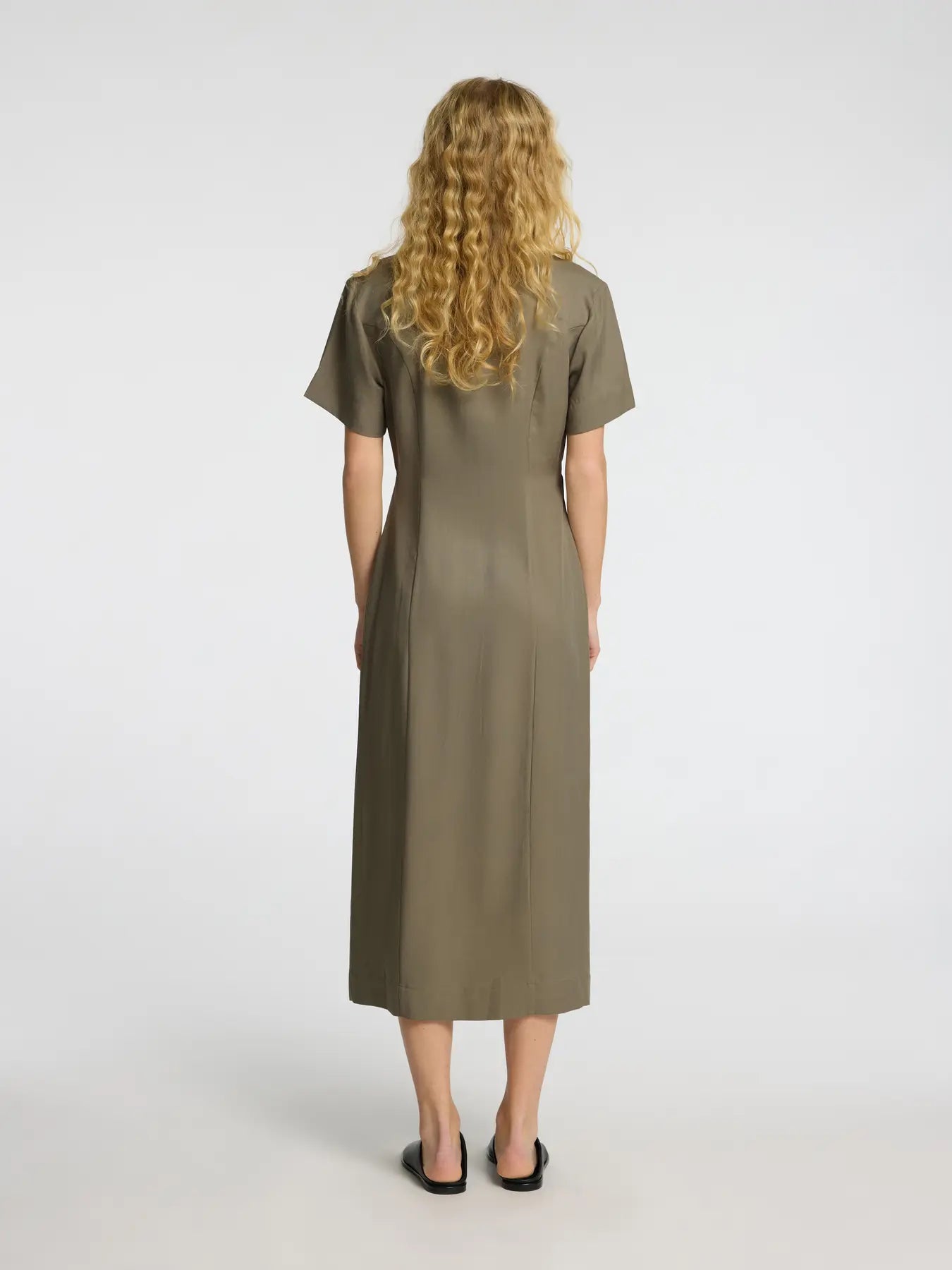 Natuk Ss Buttoned Ankle Dress B - Vetiver