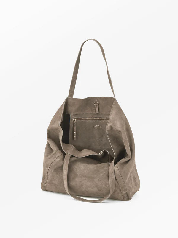 Suede Eden Bag - Adobe