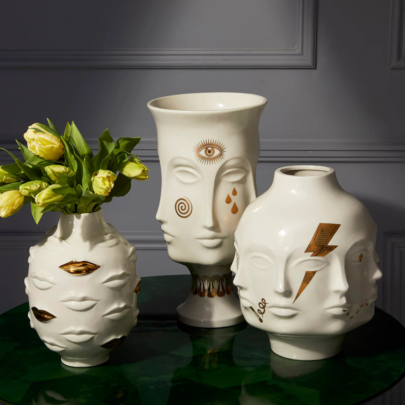 Jonathan Adler Gilded Gala Round Vase - Vit/Guld