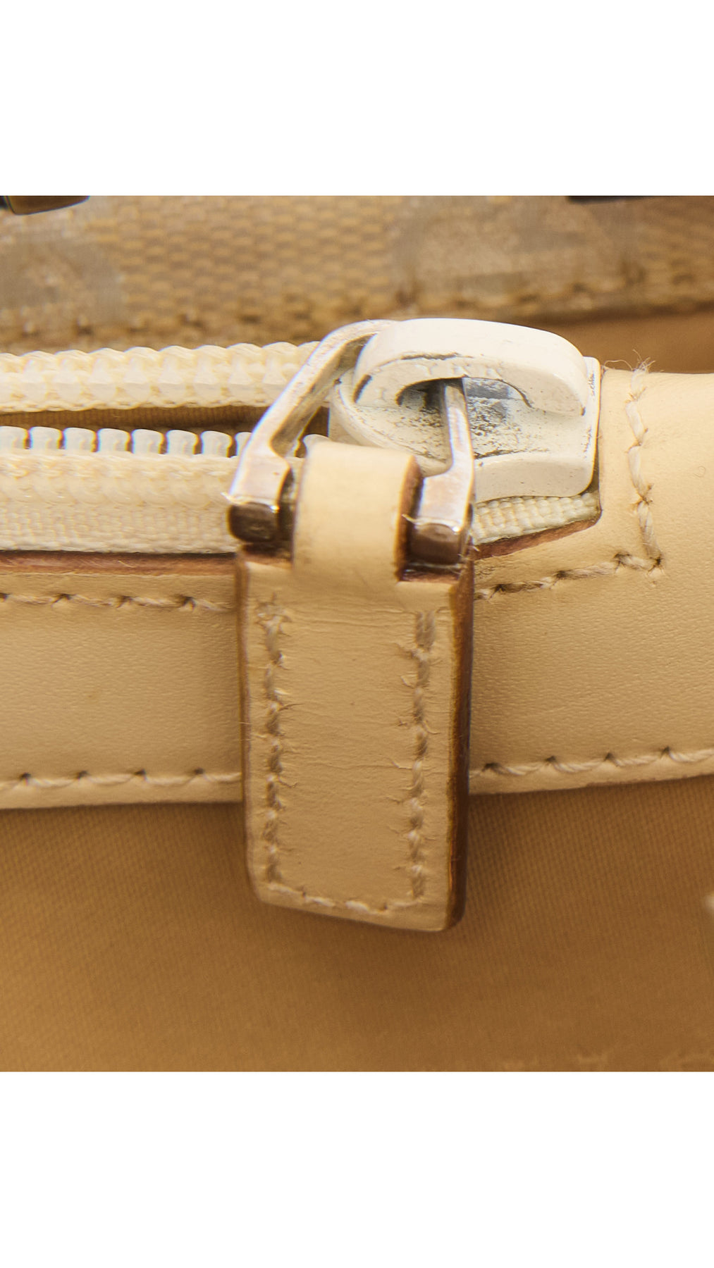 Gucci Monogram Bamboo Handle Tote Bag - Beige
