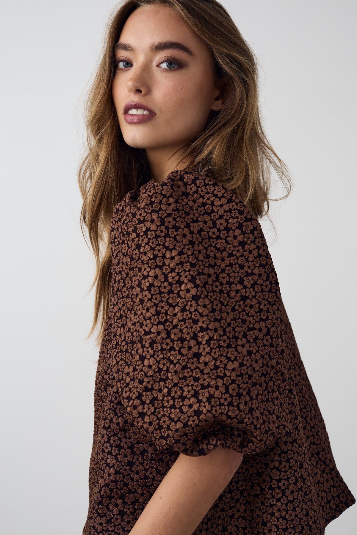 Shelly Blouse - Chocolate